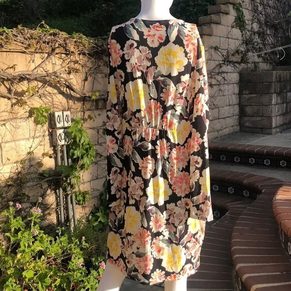 French Connection Enoshima Floral Dress - Picture 7 of 12